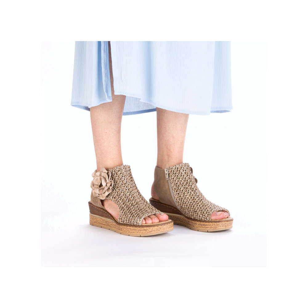 Sandale avec bride cheville beige - Photo 9