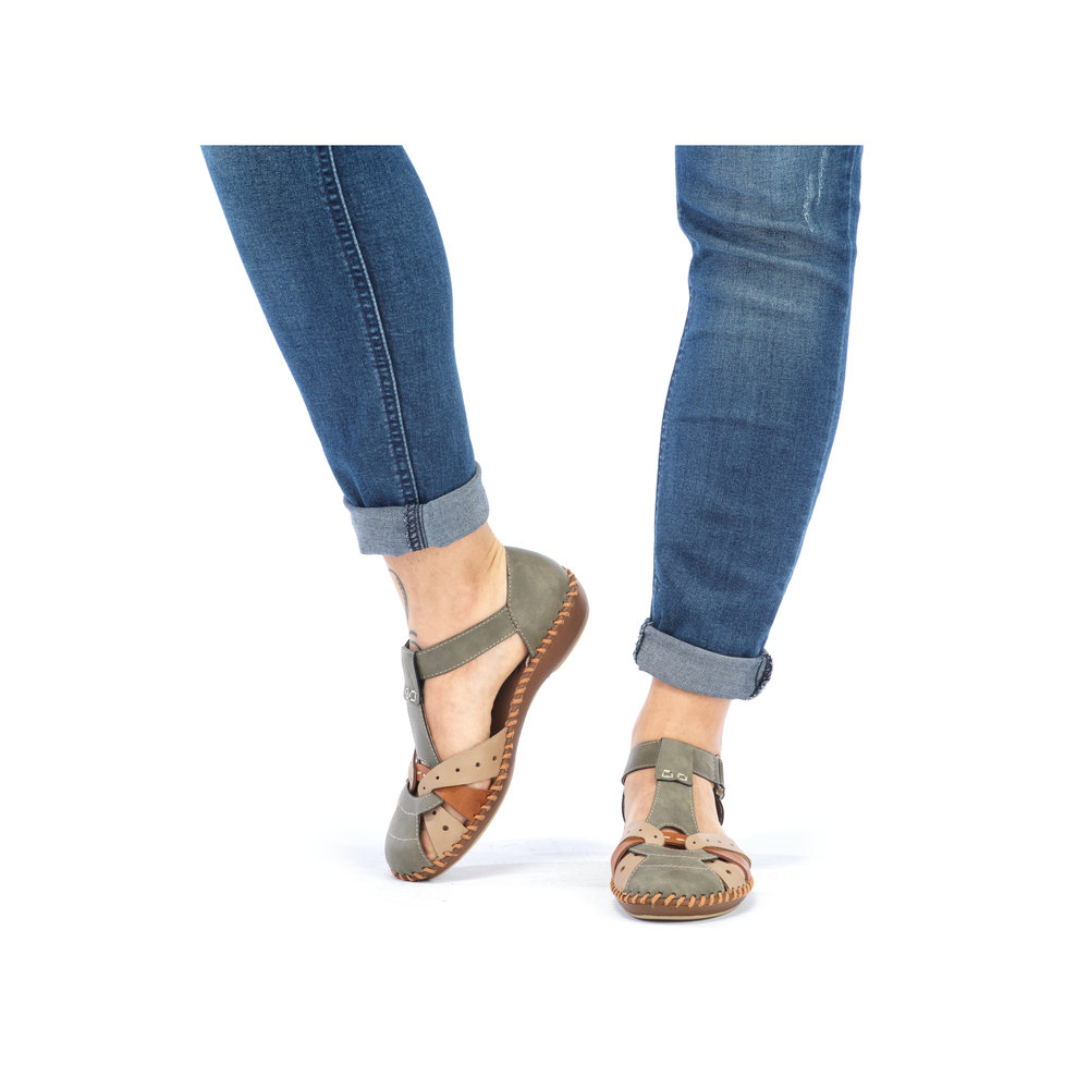 Escarpin ouvert à la cambrure vert combiné - Photo 8