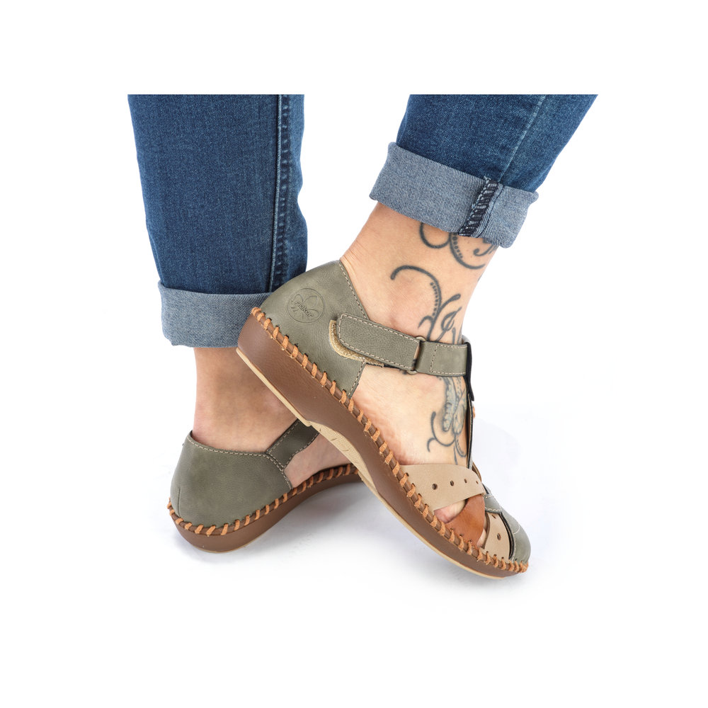 Escarpin ouvert à la cambrure vert combiné - Photo 13